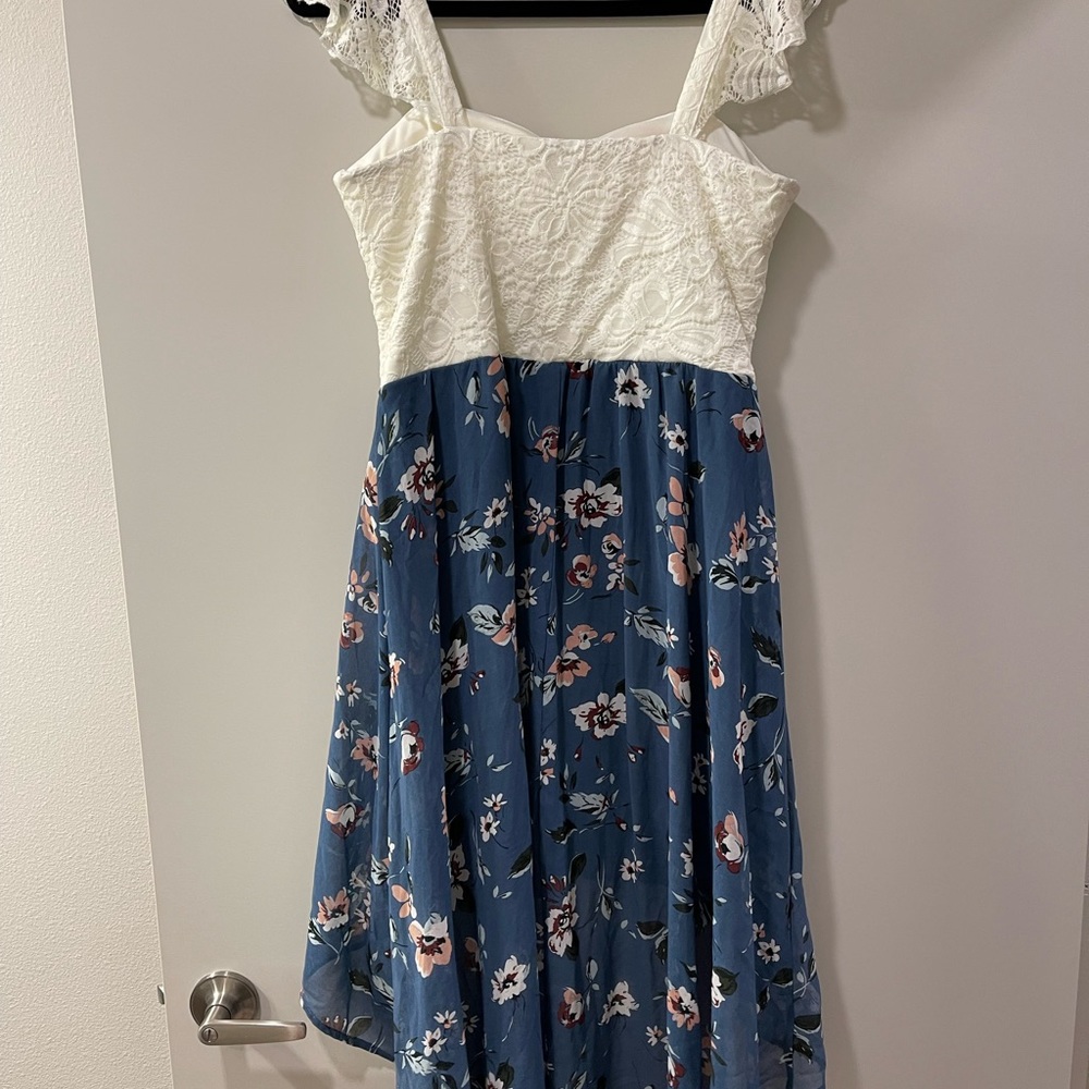 High-Low Dress - Picture 8 of 9